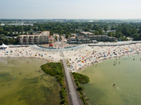 Отель Strandhotel Vigilante  Маккум